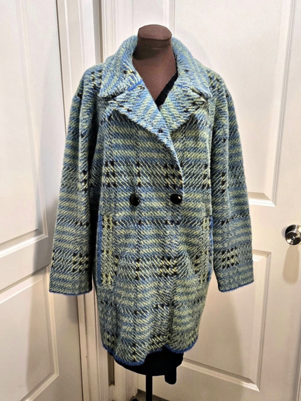 NVLT Plaid Faux Fur Coat Blue & Green Size XL/TG